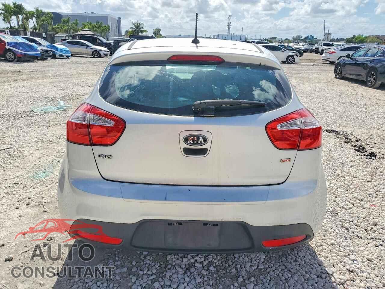 KIA RIO 2013 - KNADM5A36D6096907