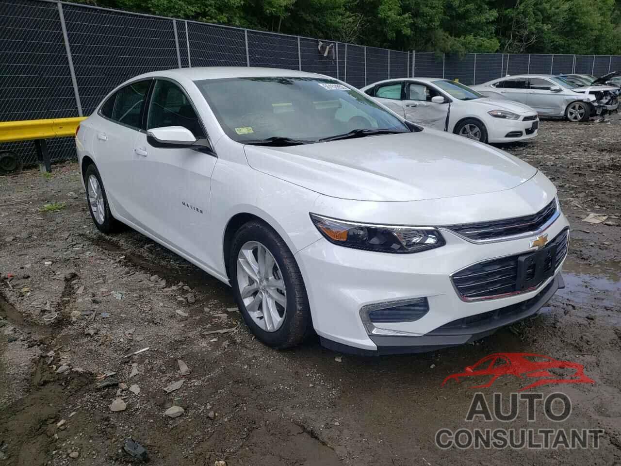 CHEVROLET MALIBU 2018 - 1G1ZD5ST4JF271473