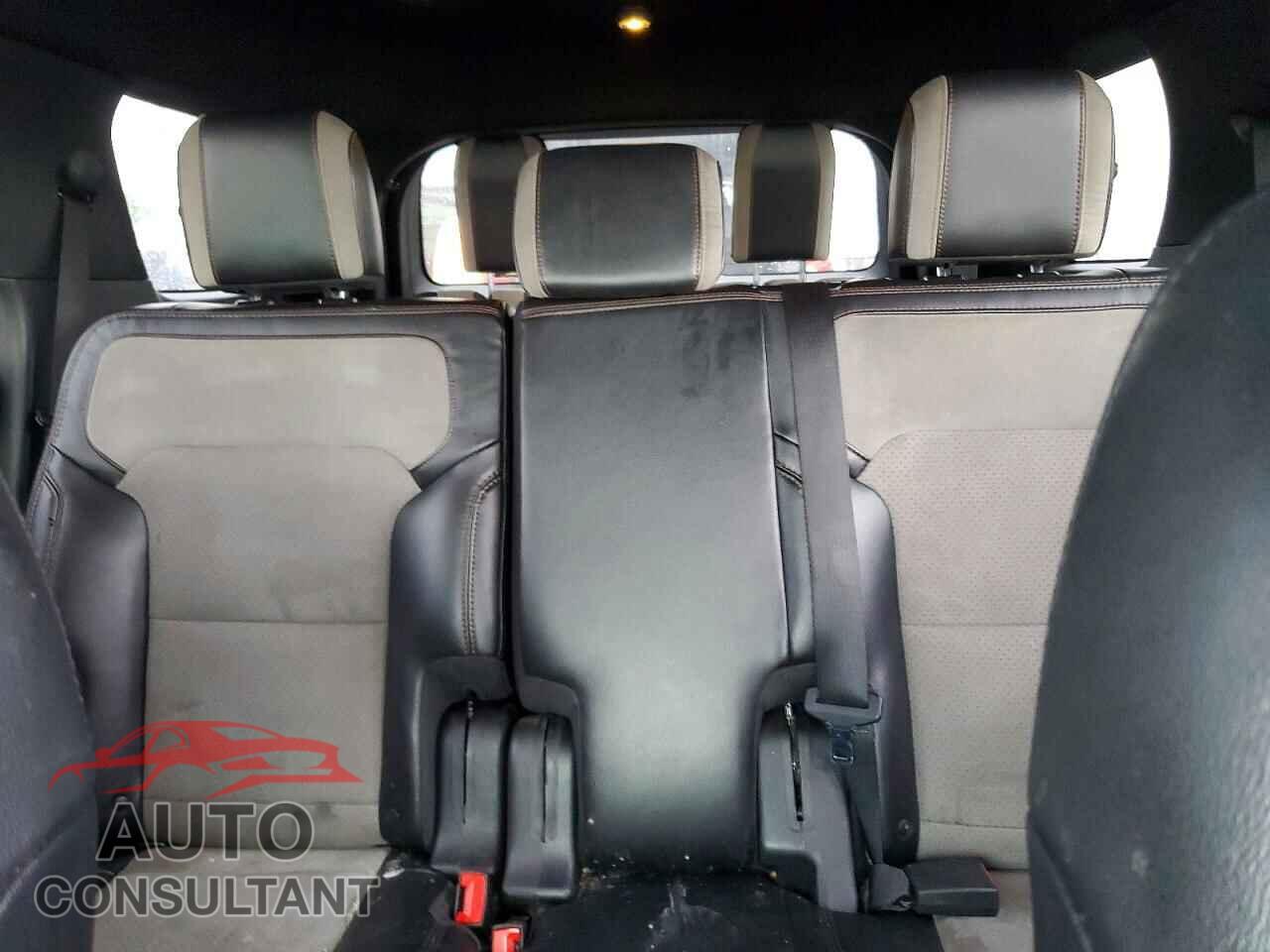 FORD EXPLORER 2017 - 1FM5K8D83HGC74080