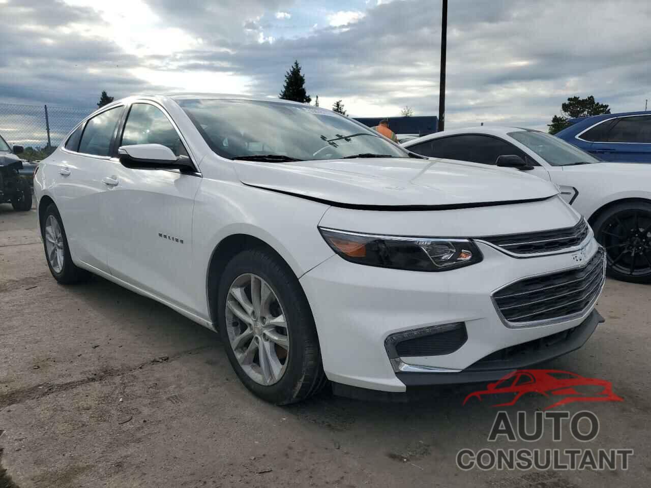 CHEVROLET MALIBU 2018 - 1G1ZD5ST8JF159484