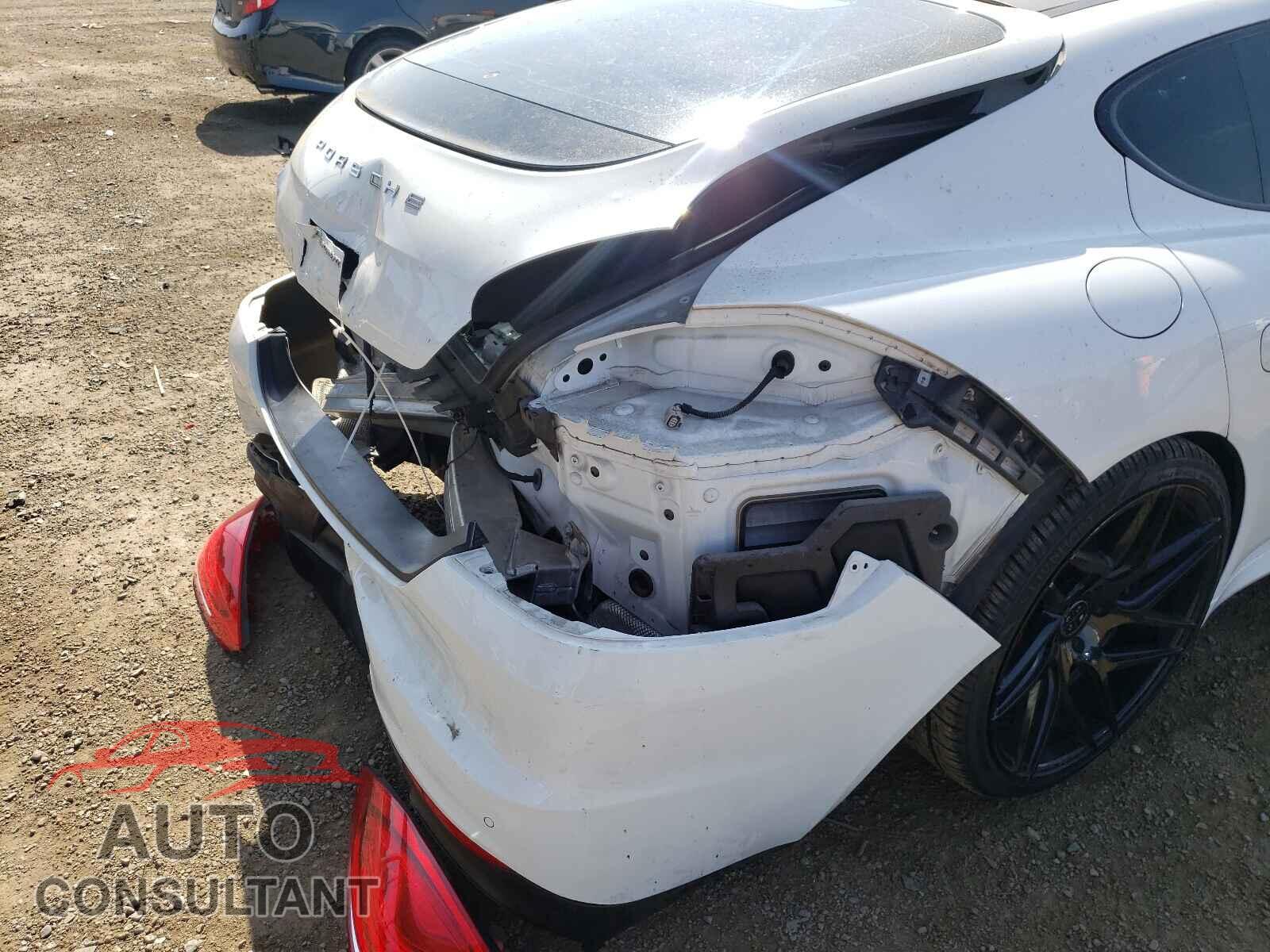 PORSCHE PANAMERA 2016 - WP0AA2A72GL002821
