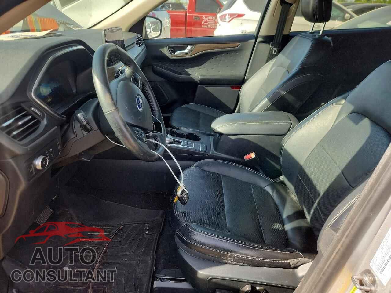 FORD ESCAPE 2020 - 1FMCU9J93LUA38088