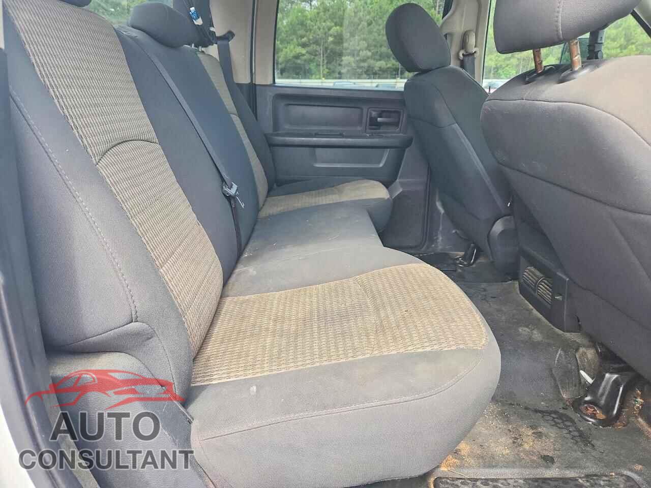 DODGE RAM 2500 2012 - 3C6TD5CT4CG264446