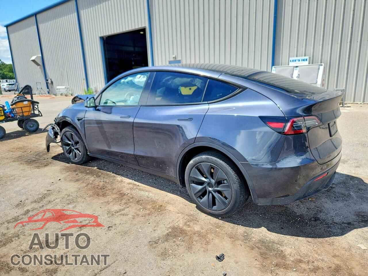 TESLA MODEL Y 2025 - 7SAYGDED5SA372181