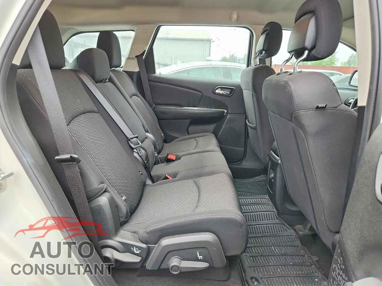 DODGE JOURNEY 2014 - 3C4PDCAB3ET104562