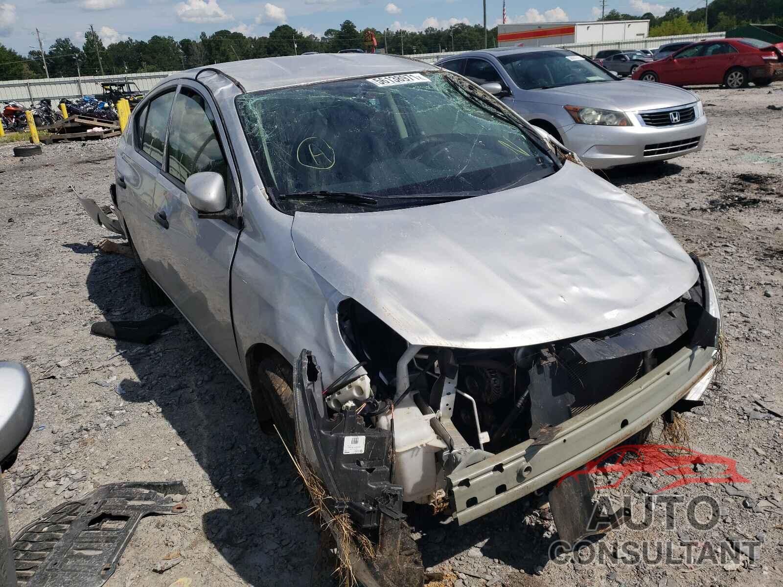 NISSAN VERSA 2017 - 3N1CN7AP2HL820777
