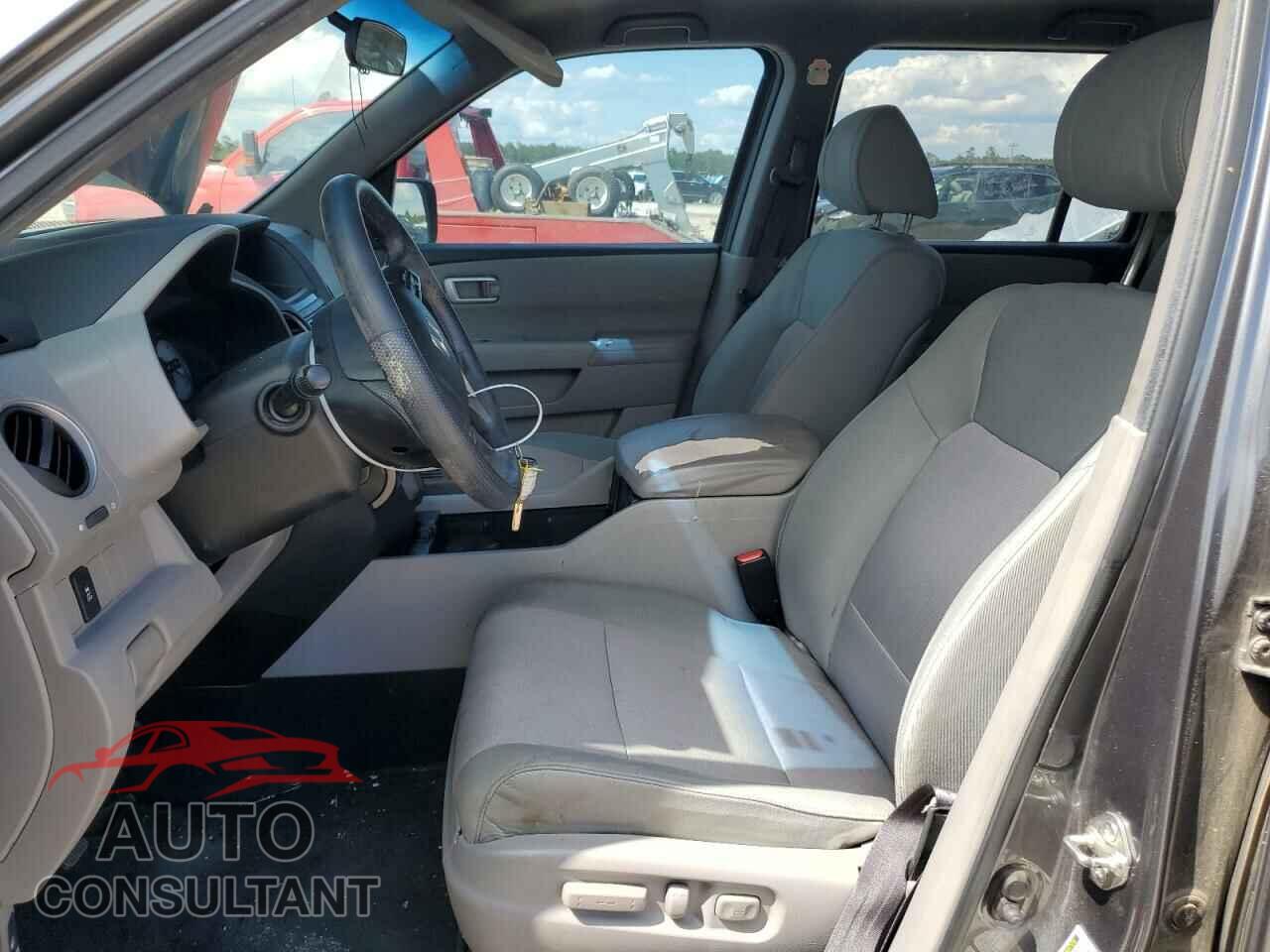 HONDA PILOT 2012 - 5FNYF3H48CB028760