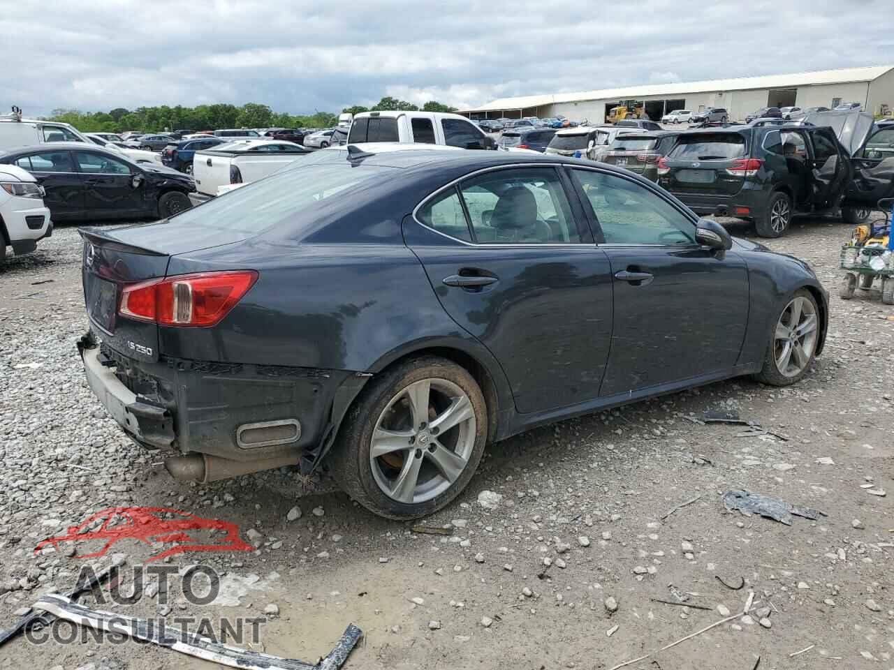 LEXUS IS 2011 - JTHBF5C2XB5138537
