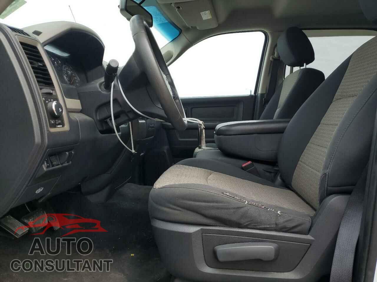 DODGE RAM 1500 2012 - 1C6RD7KT7CS339401