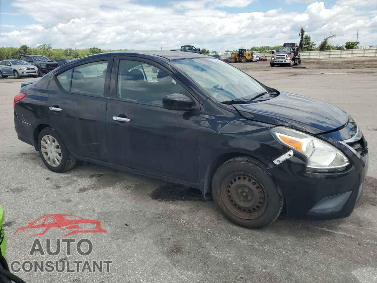 NISSAN VERSA 2017 - 3N1CN7AP9HL865537