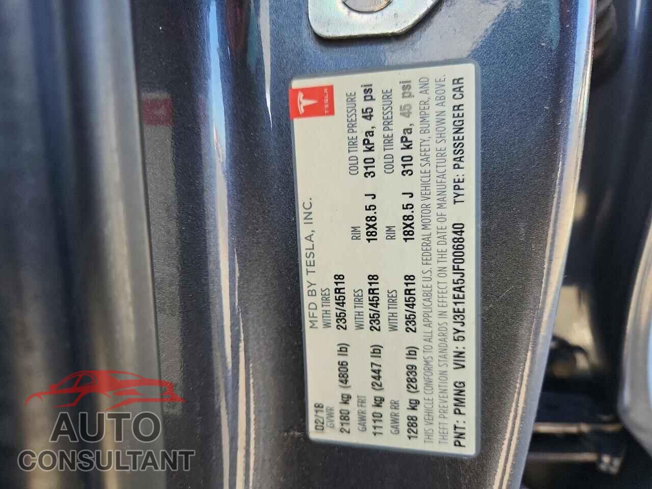 TESLA MODEL 3 2018 - 5YJ3E1EA5JF006840