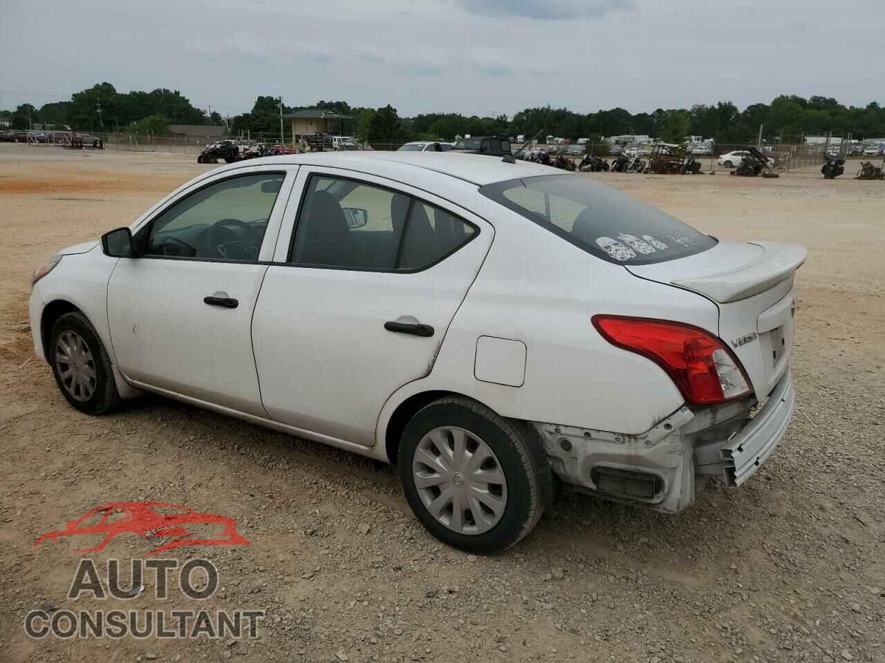 NISSAN VERSA 2017 - 3N1CN7AP3HL848670