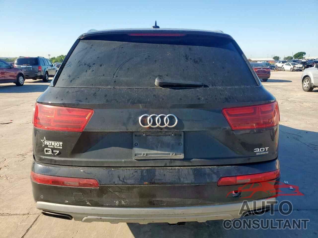 AUDI Q7 2018 - WA1LAAF72JD025328