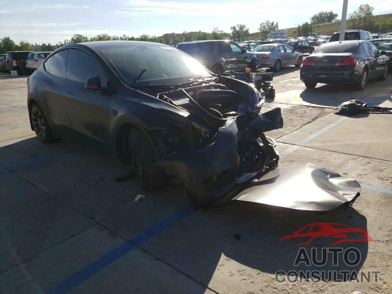 TESLA MODEL Y 2021 - 5YJYGDEF9MF252145
