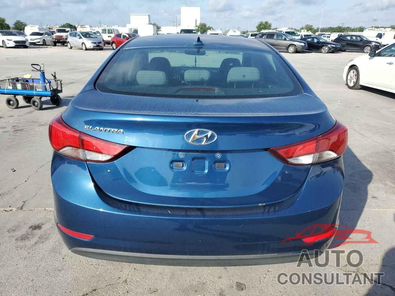 HYUNDAI ELANTRA 2016 - KMHDH4AE3GU557186