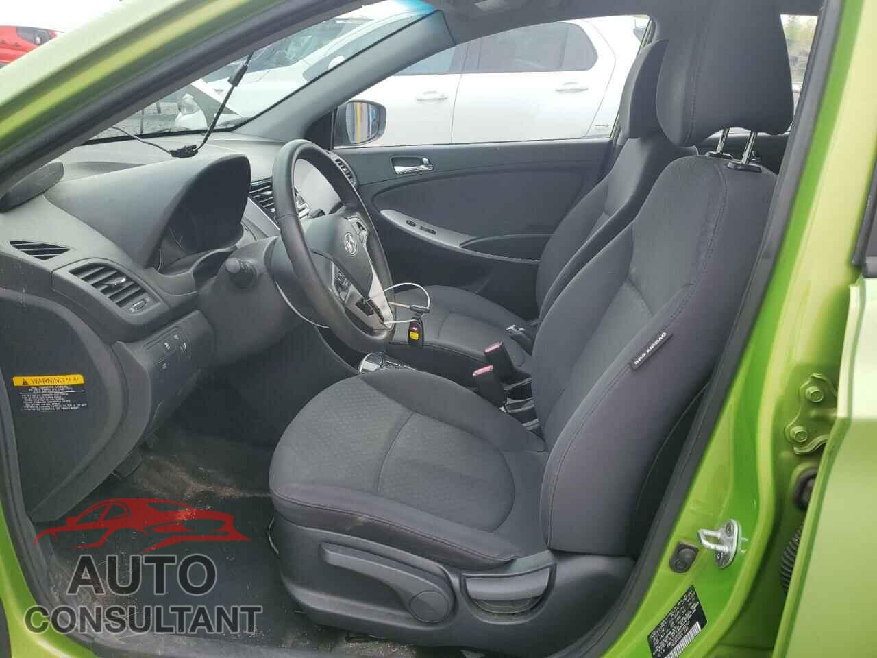 HYUNDAI ACCENT 2013 - KMHCU5AE3DU083068