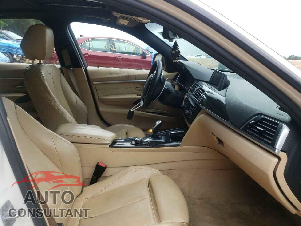 BMW 3 SERIES 2016 - WBA8E9G59GNT43913