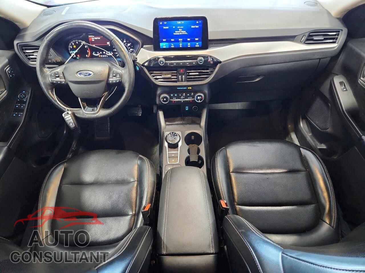 FORD ESCAPE 2020 - 1FMCU0H64LUA76761