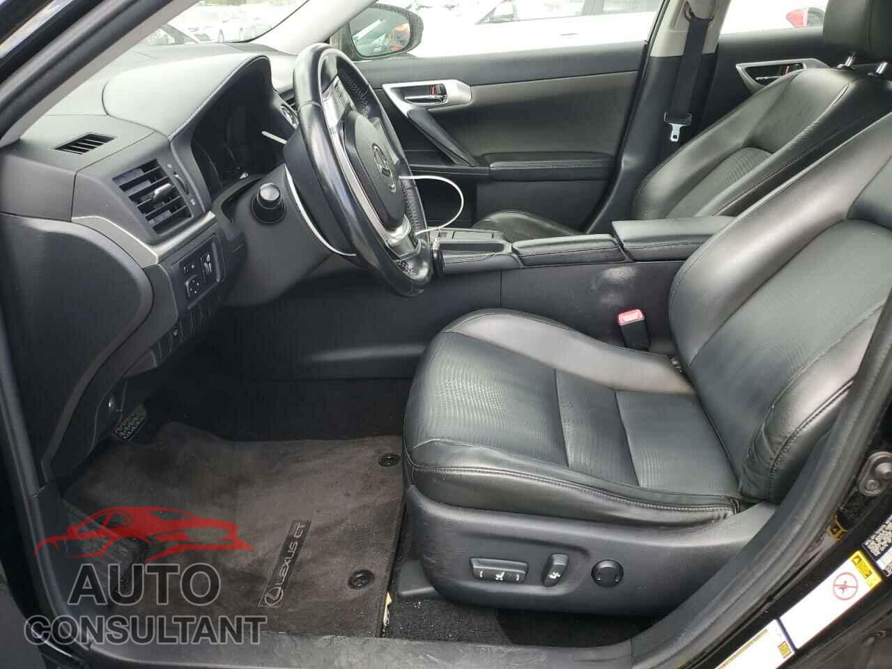 LEXUS CT 200 2013 - JTHKD5BH8D2123910
