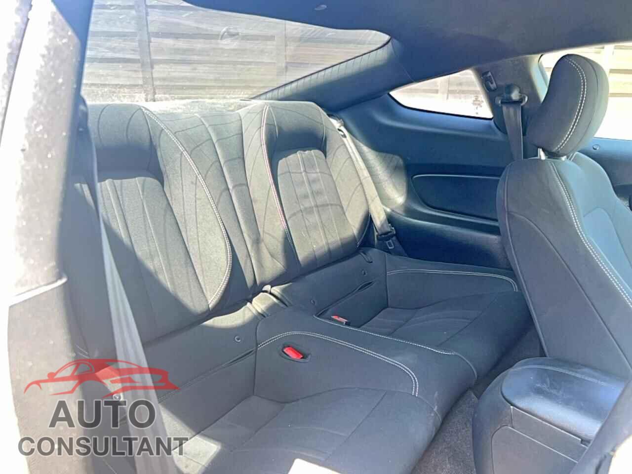 FORD MUSTANG 2018 - 1FA6P8TH0J5163778