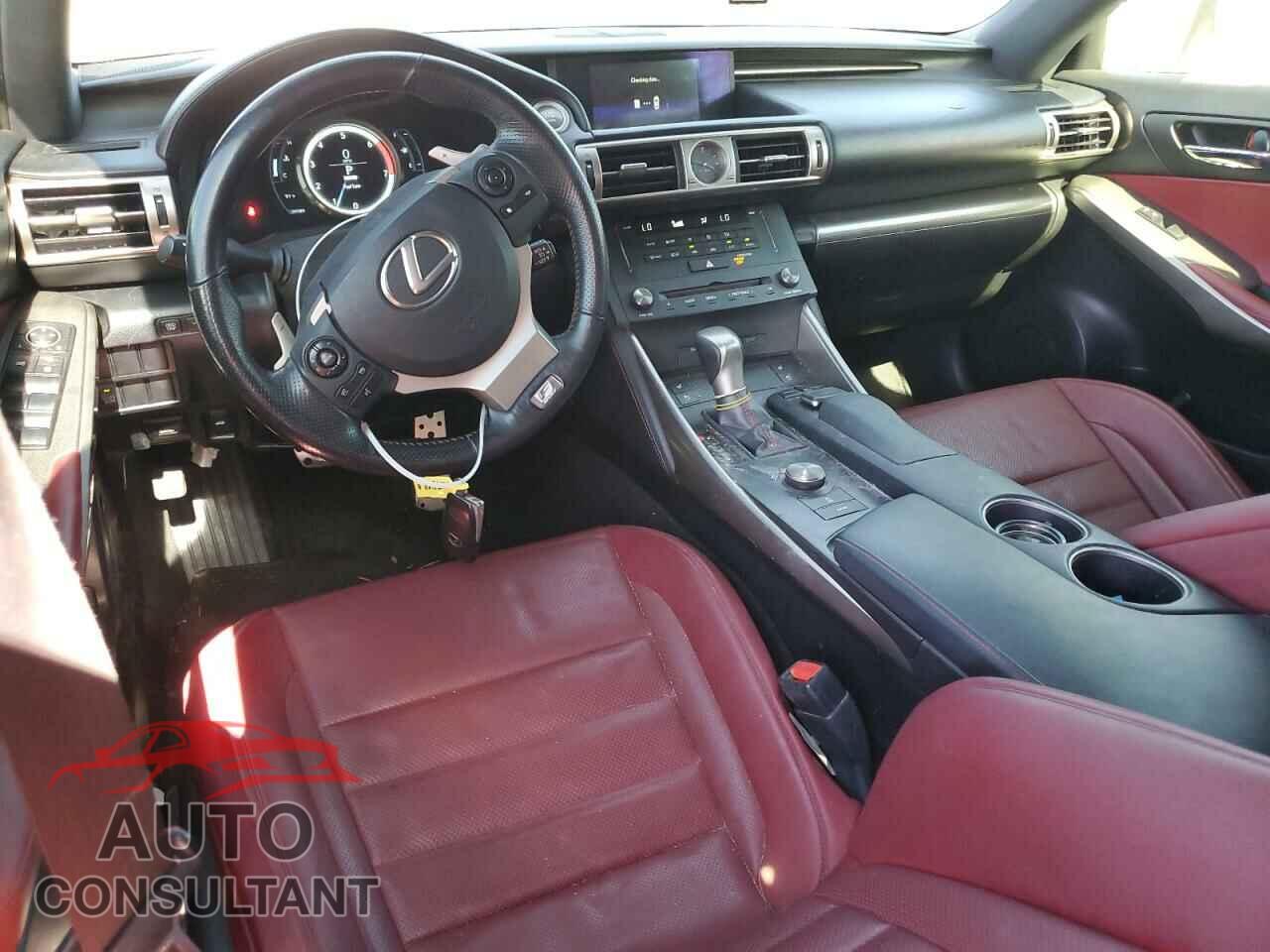LEXUS IS 2016 - JTHBA1D21G5005565
