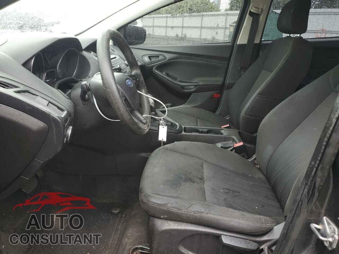 FORD FOCUS 2016 - 1FADP3E27GL232974
