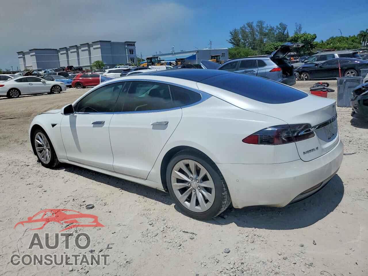 TESLA MODEL S 2017 - 5YJSA1E25HF185942