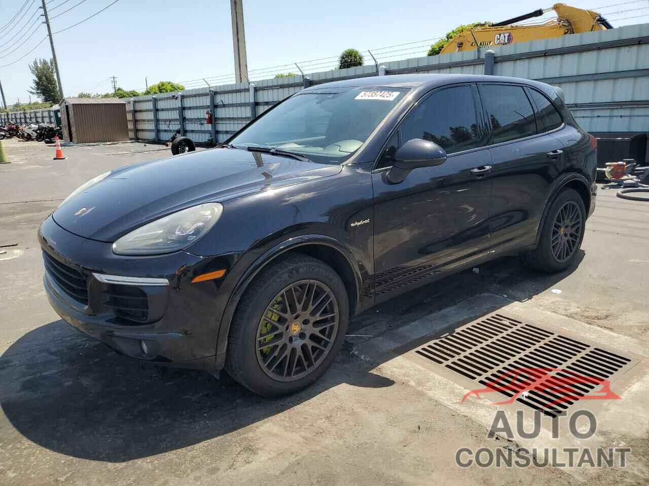 PORSCHE CAYENNE 2017 - WP1AE2A28HLA70632