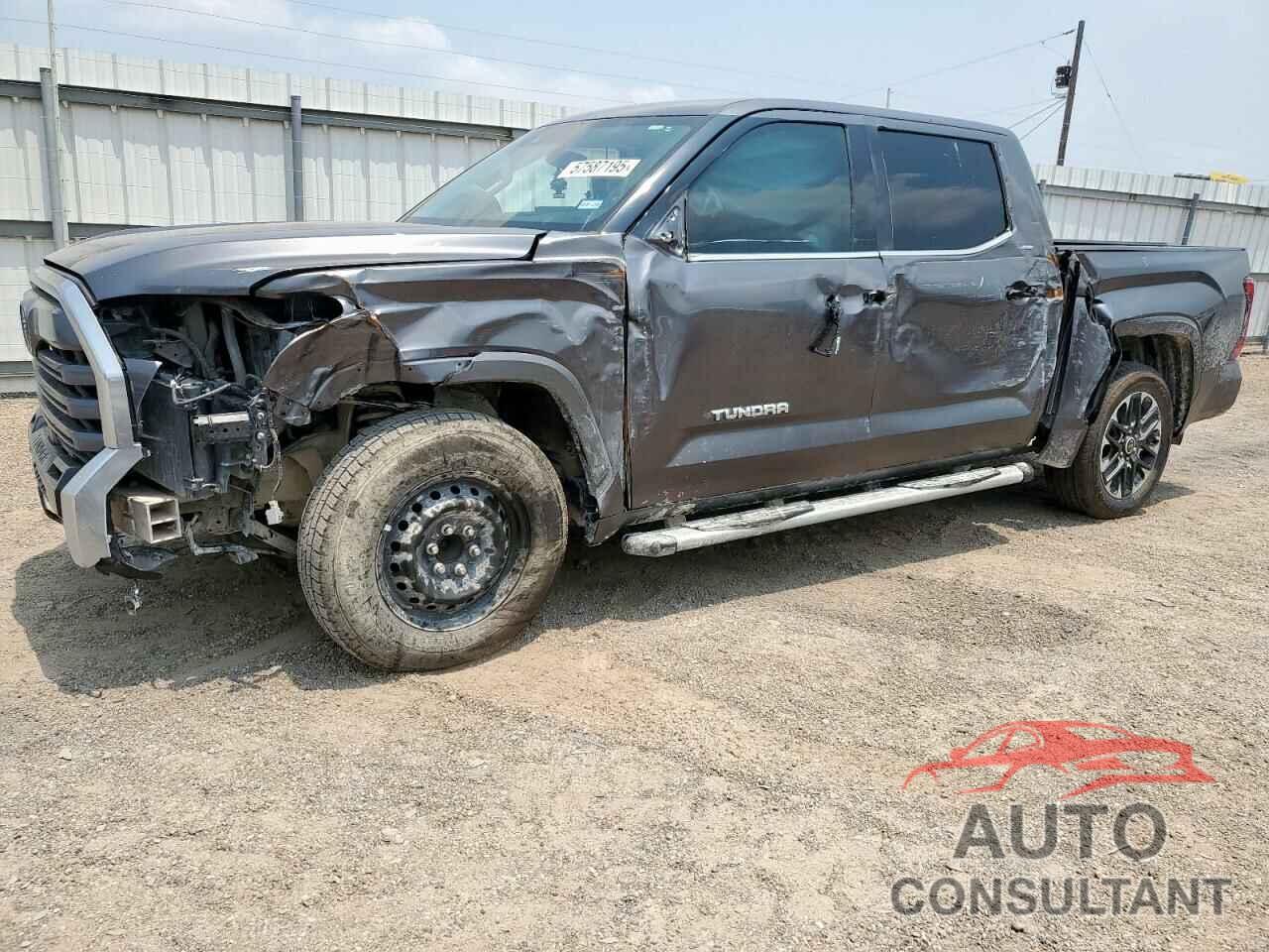 TOYOTA TUNDRA 2022 - 5TFJA5AB4NX005490