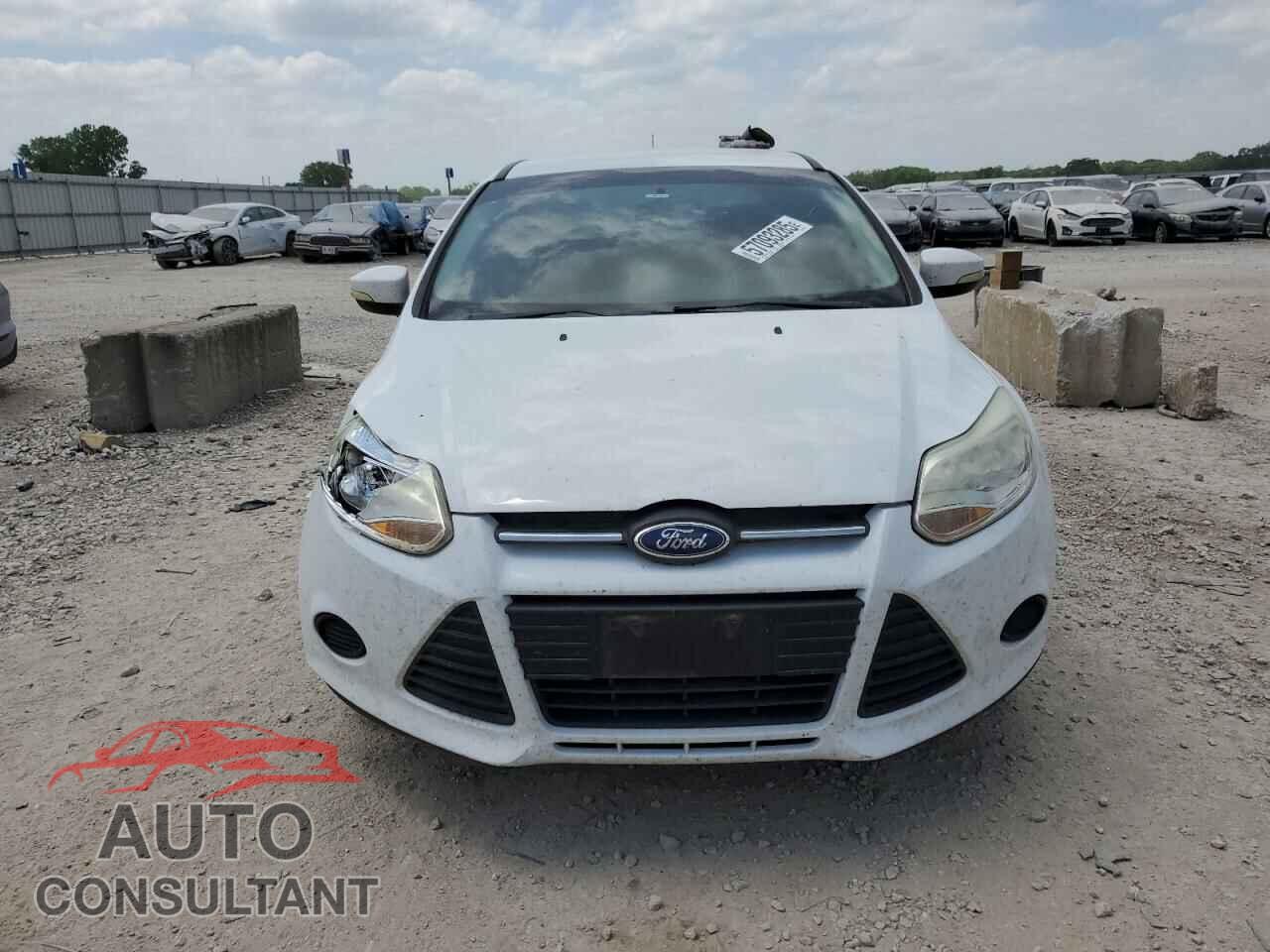 FORD FOCUS 2013 - 1FADP3F22DL309003
