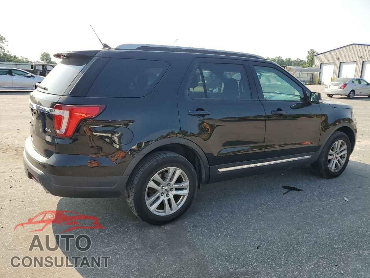 FORD EXPLORER 2018 - 1FM5K8D82JGA43368