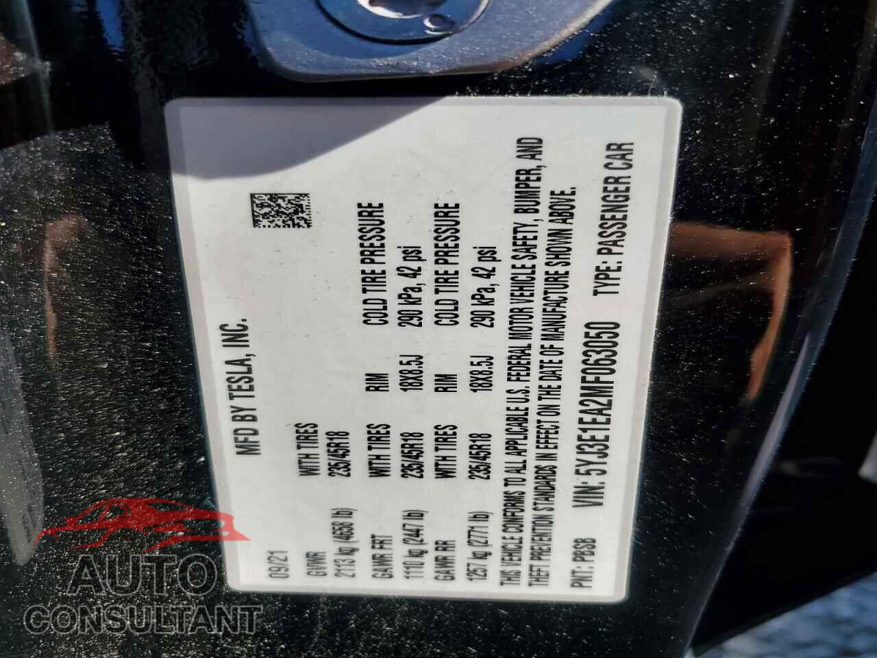 TESLA MODEL 3 2021 - 5YJ3E1EA2MF063050
