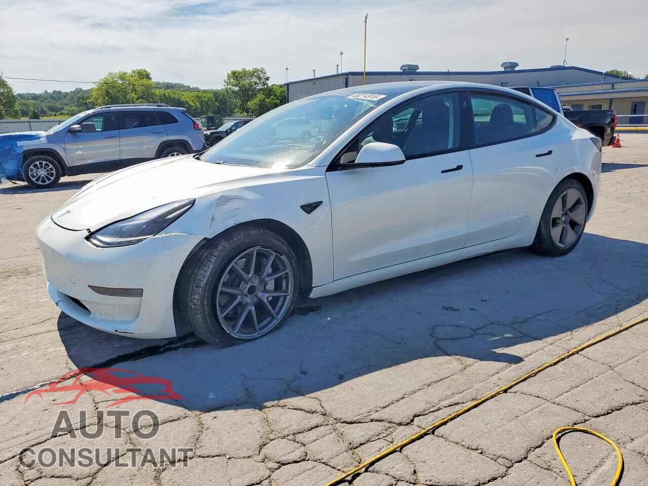 TESLA MODEL 3 2021 - 5YJ3E1EA2MF976925