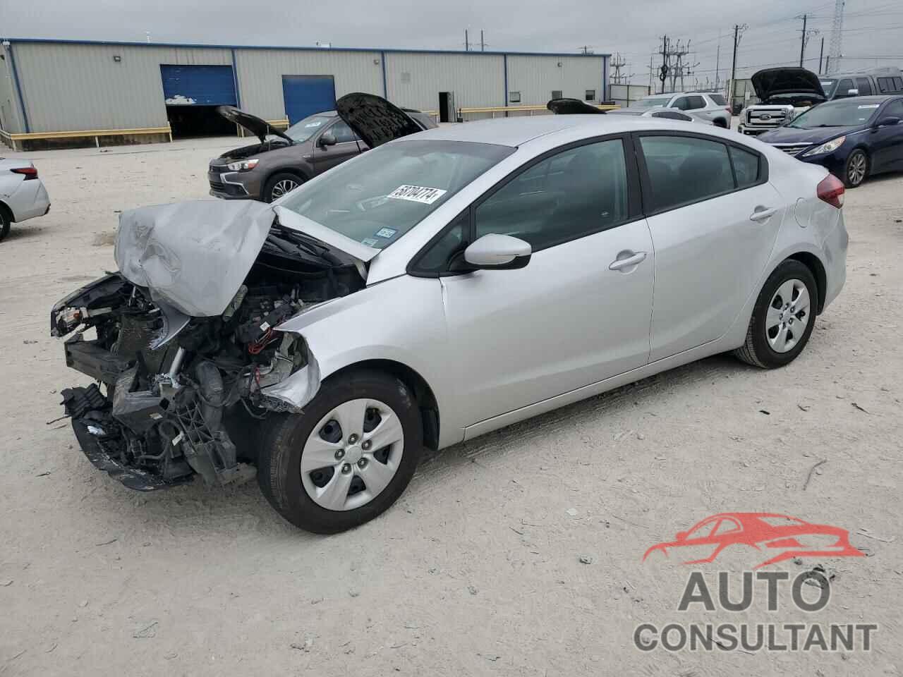 KIA FORTE 2018 - 3KPFK4A70JE195887