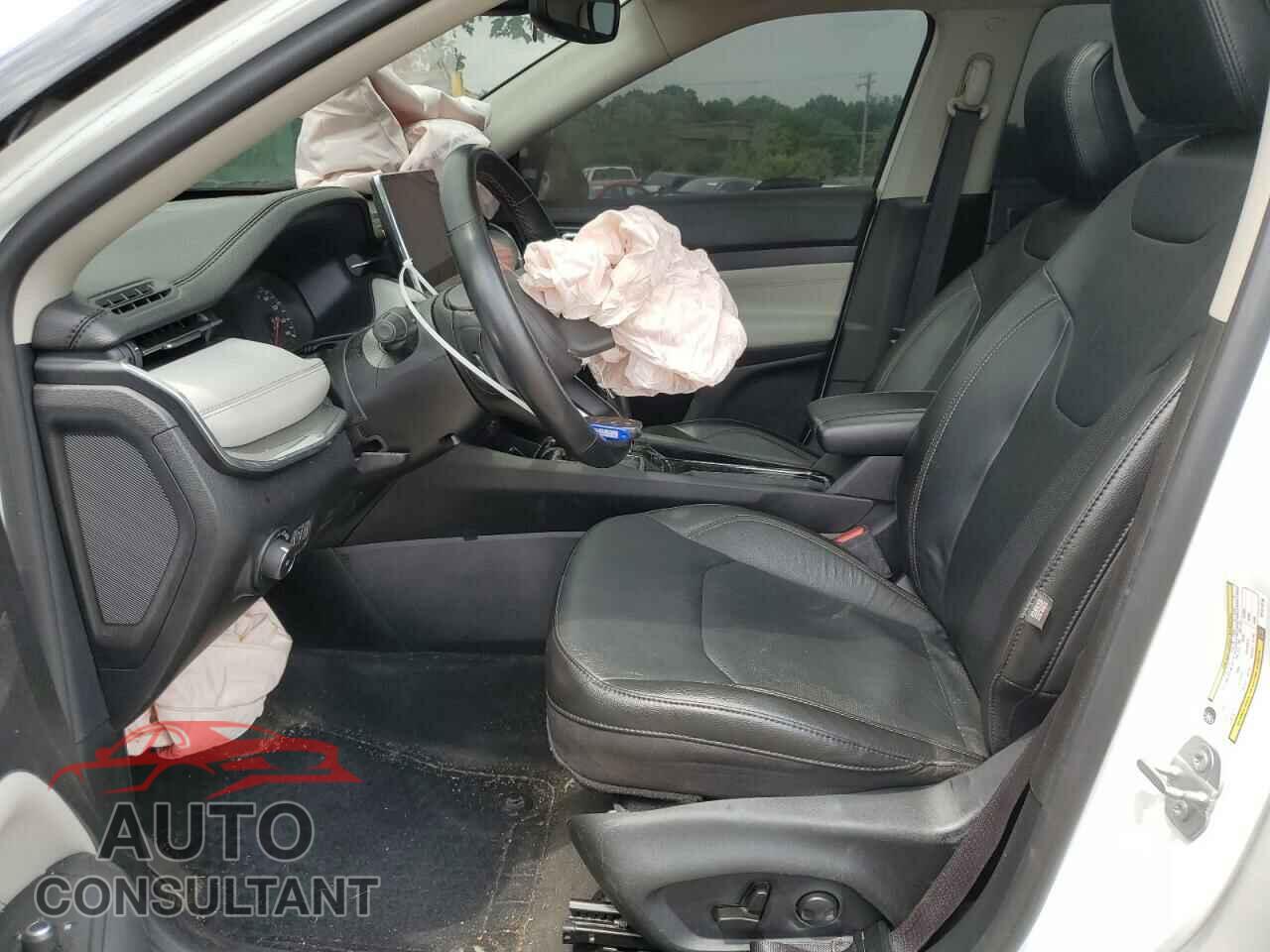 JEEP COMPASS 2022 - 3C4NJDCB5NT171716