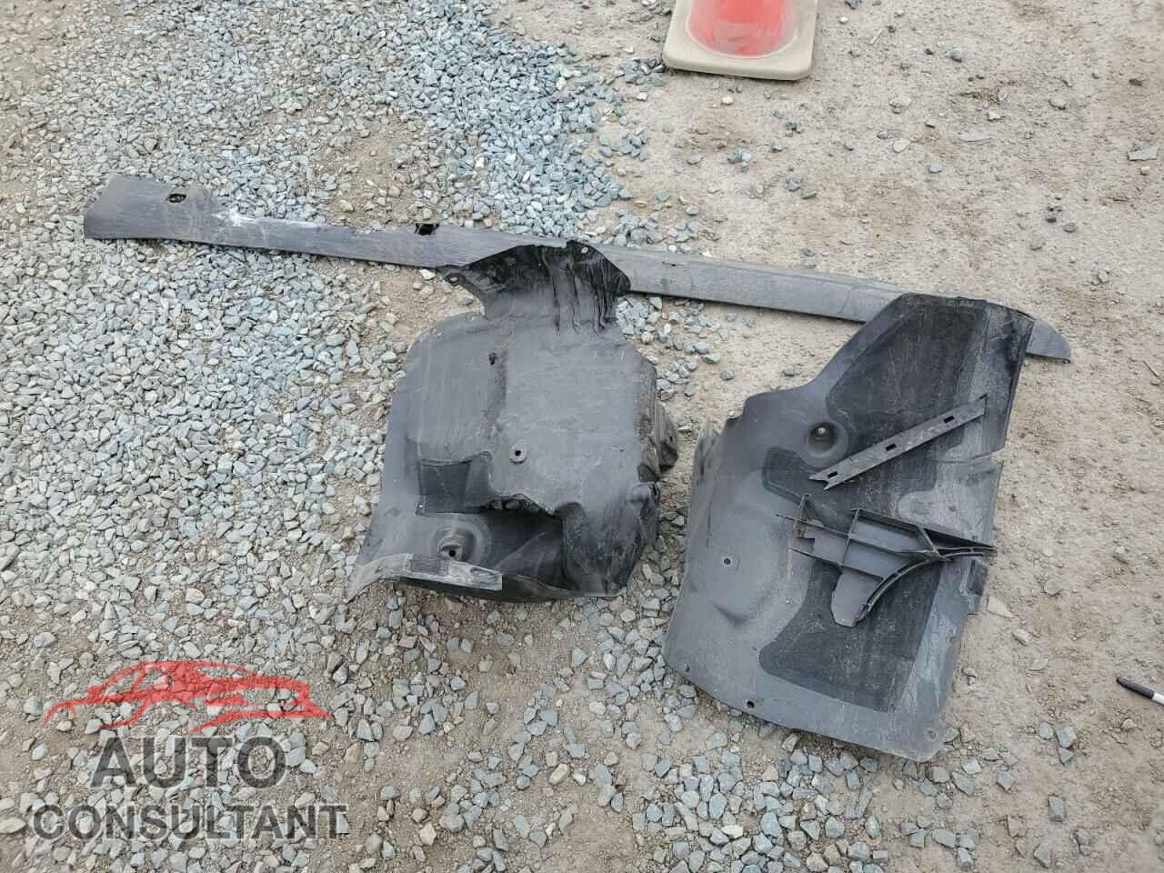 TESLA MODEL 3 2018 - 5YJ3E1EA8JF041372