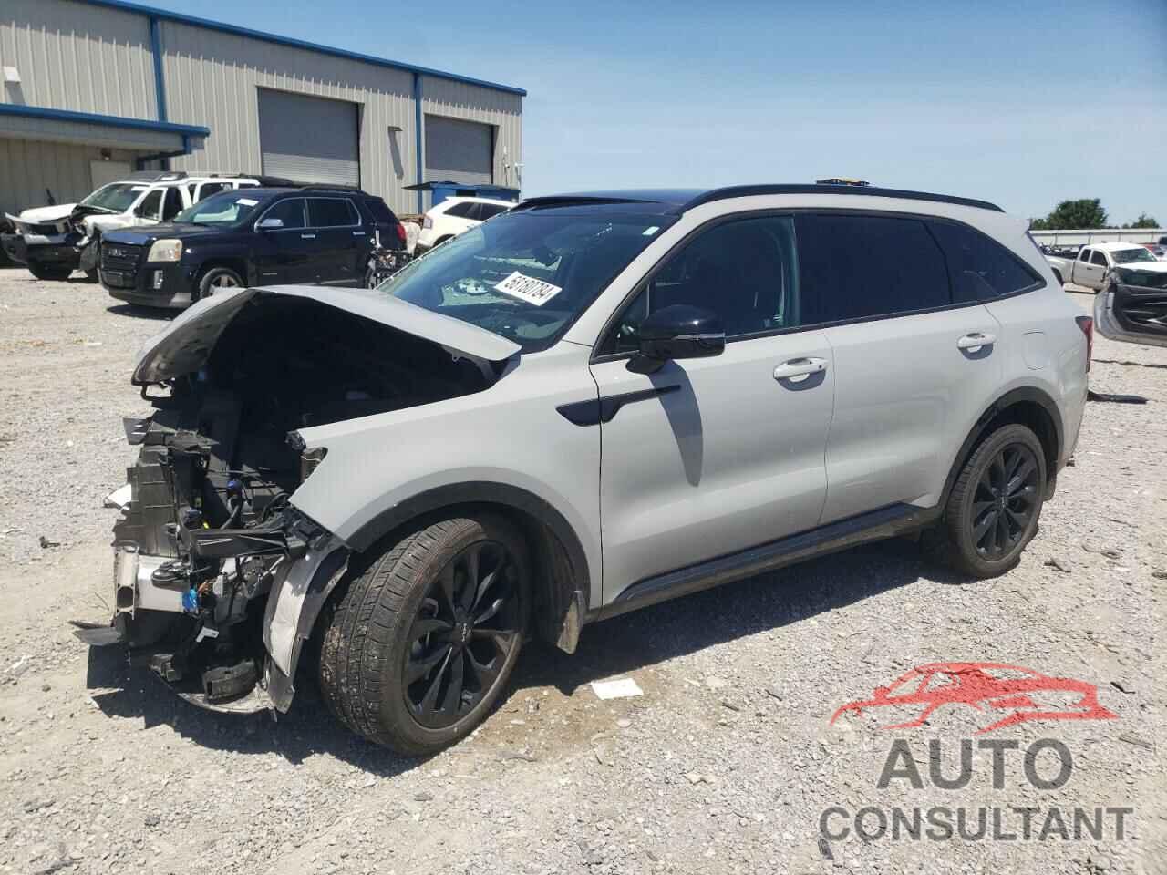 KIA SORENTO 2022 - 5XYRK4LF3NG120966