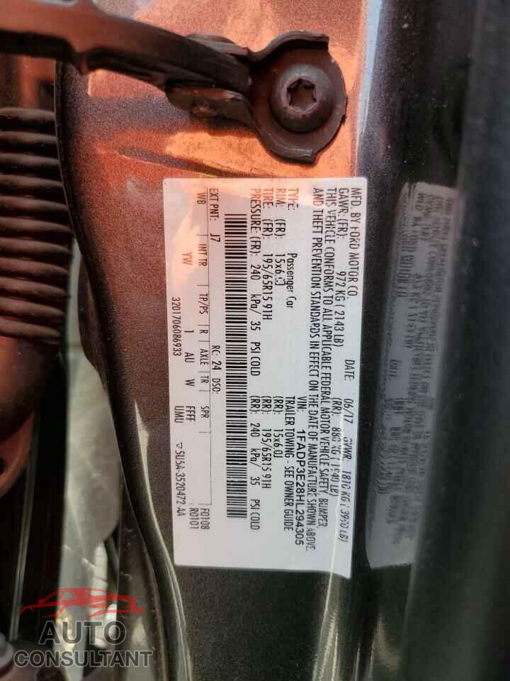 FORD FOCUS 2017 - 1FADP3E28HL294305