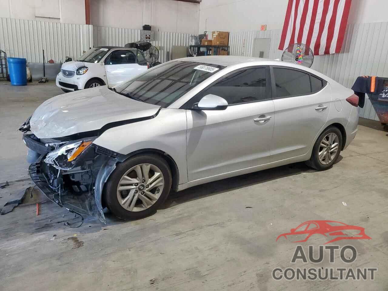 HYUNDAI ELANTRA 2020 - 5NPD84LF5LH523300
