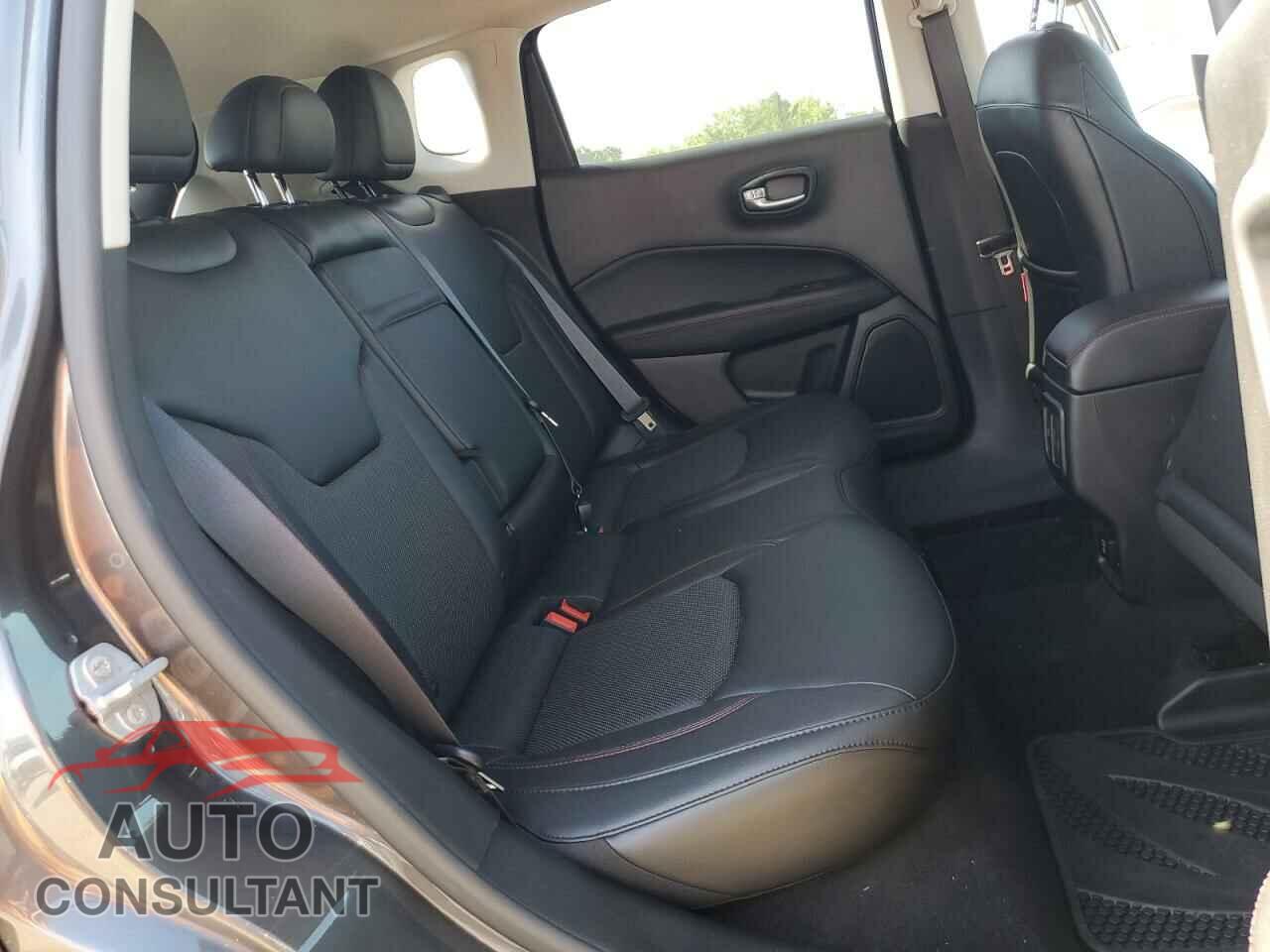 JEEP COMPASS 2017 - 3C4NJDDB6HT640041