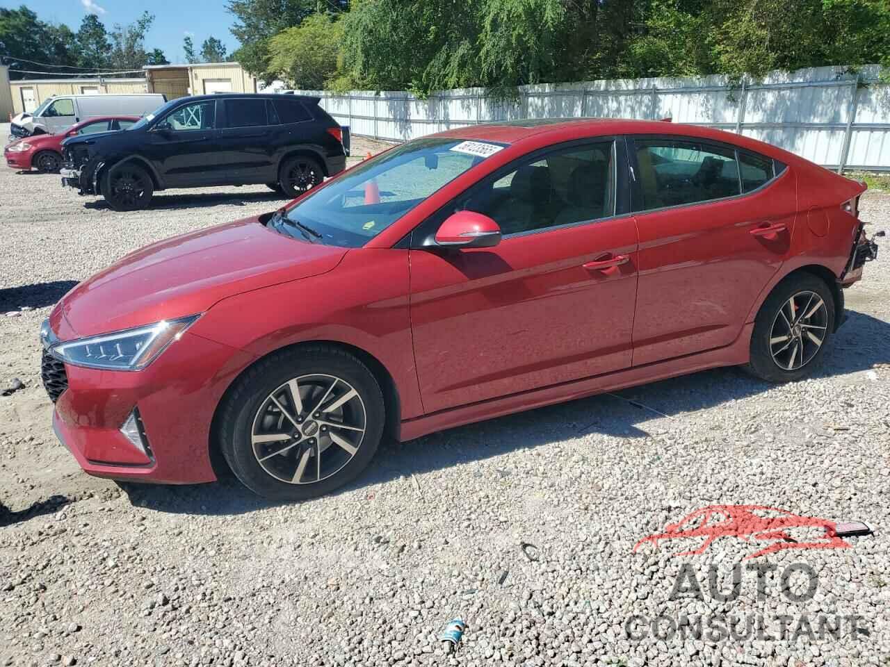 HYUNDAI ELANTRA 2020 - KMHD04LB5LU084640