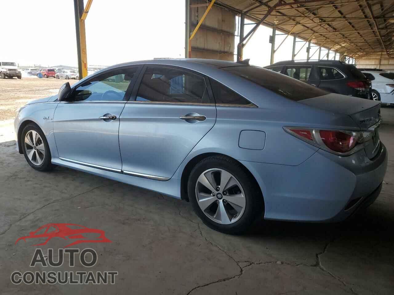 HYUNDAI SONATA 2012 - KMHEC4A48CA037538