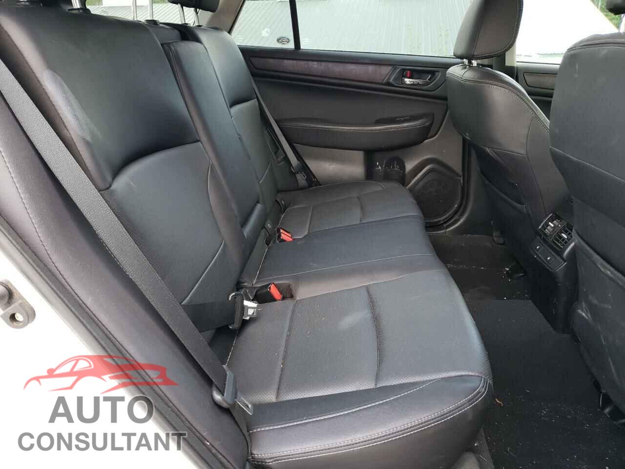 SUBARU OUTBACK 2017 - 4S4BSEKC2H3421702