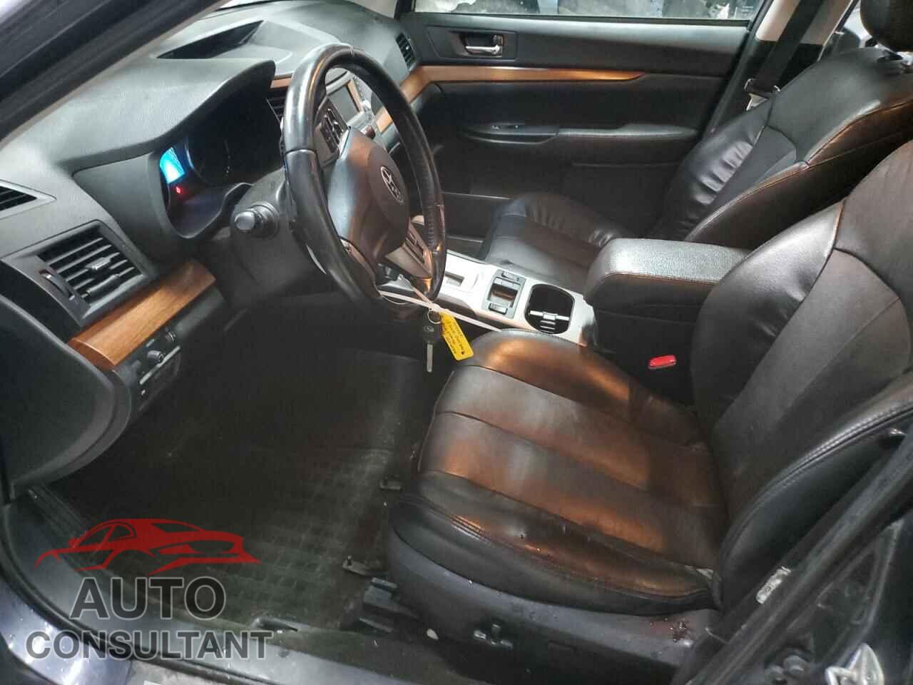 SUBARU OUTBACK 2013 - 4S4BRCKC4D3297586