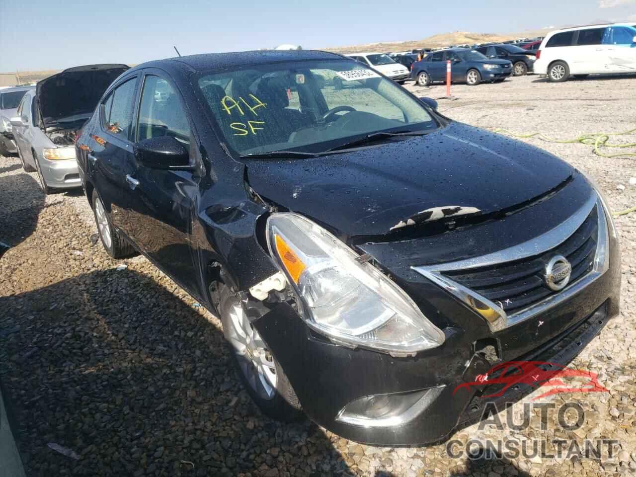 NISSAN VERSA 2018 - 3N1CN7AP1JL817200