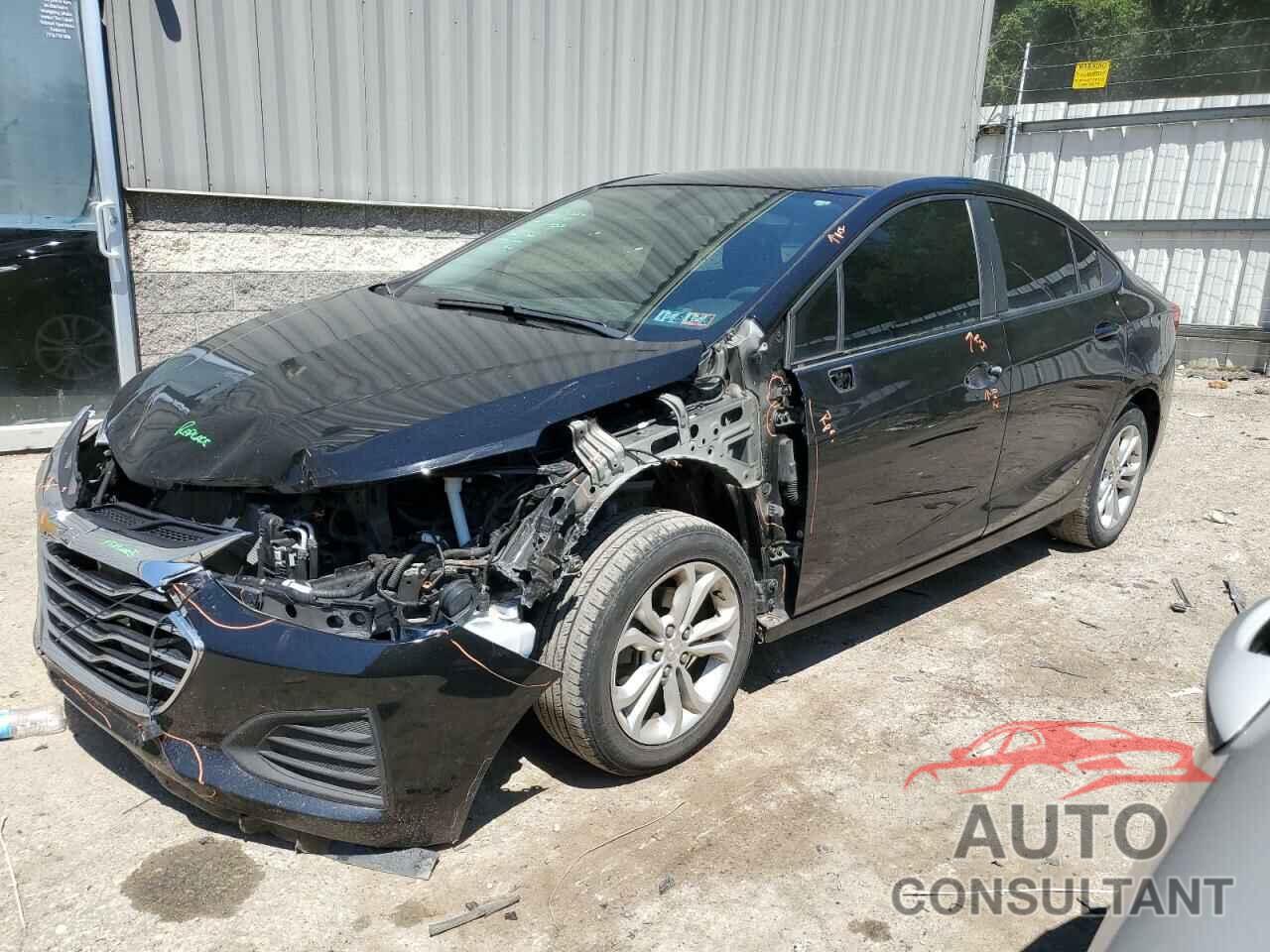 CHEVROLET CRUZE 2019 - 1G1BC5SM5K7152243