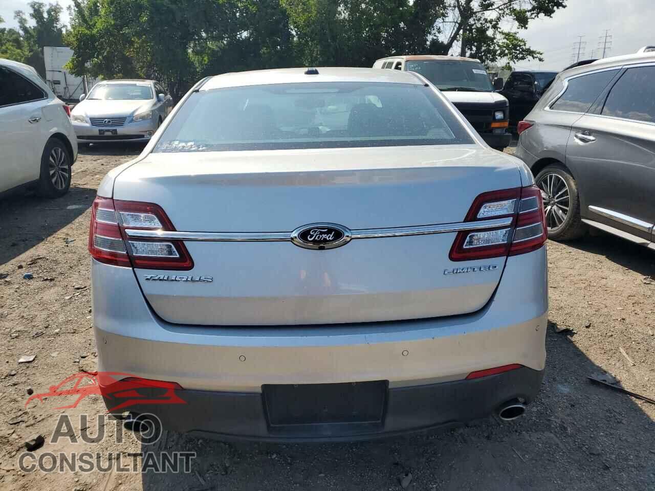 FORD TAURUS 2017 - 1FAHP2F87HG104727