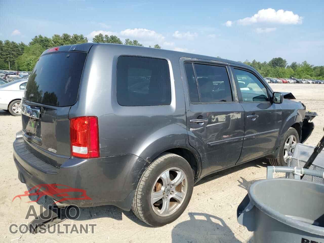 HONDA PILOT 2012 - 5FNYF4H55CB033123