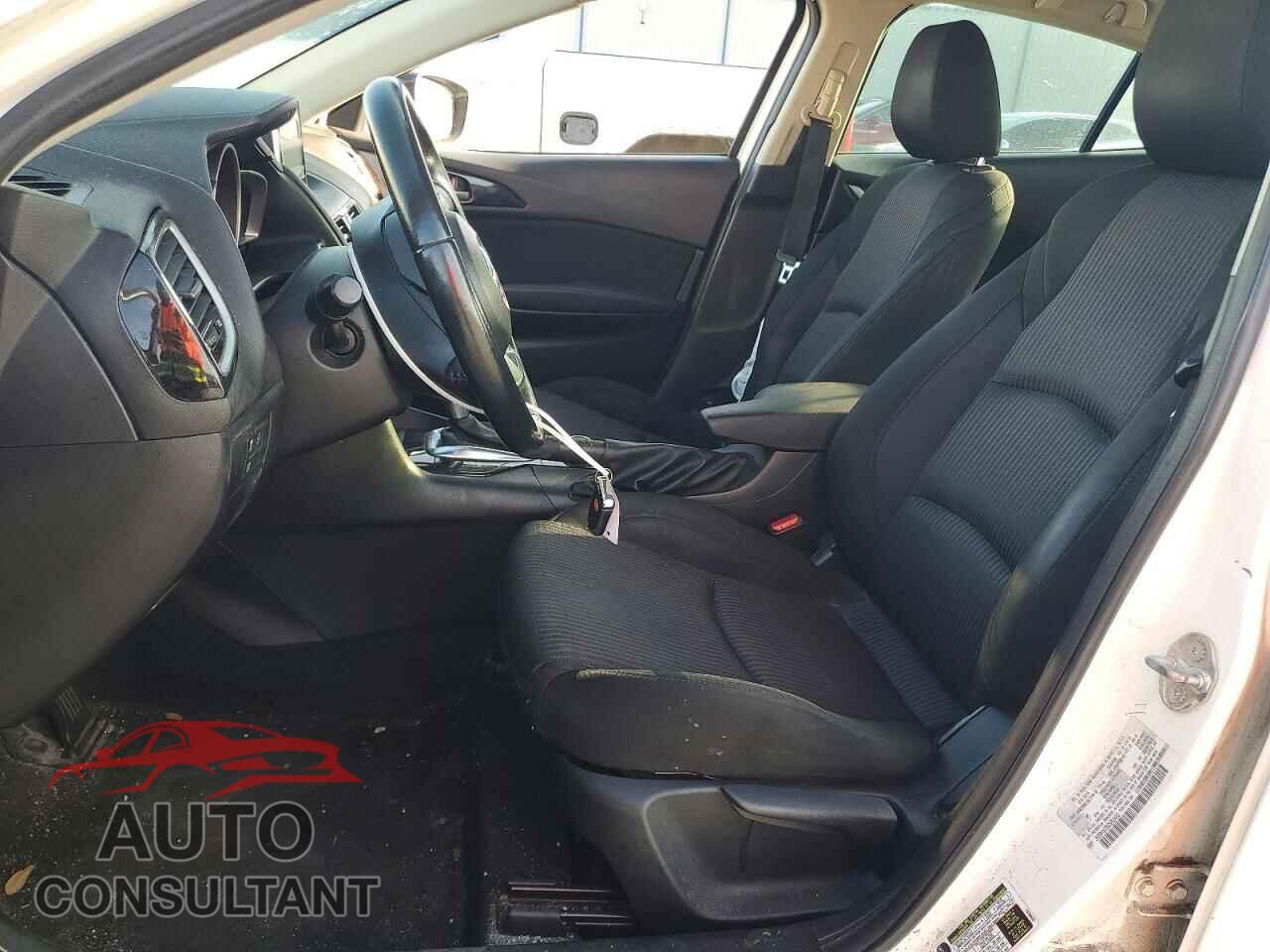 MAZDA 3 2016 - 3MZBM1W76GM252489