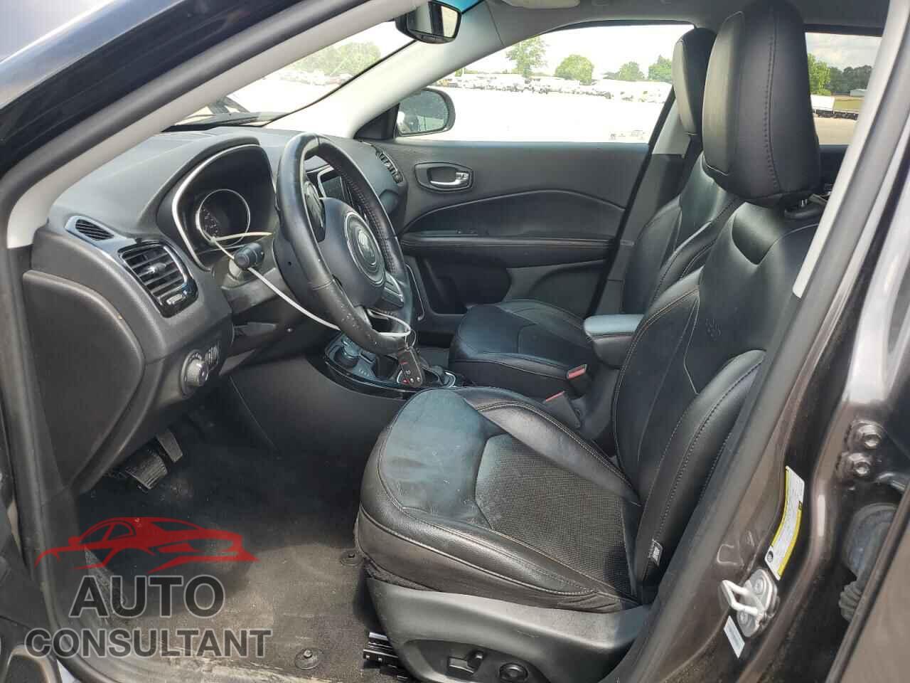 JEEP COMPASS 2019 - 3C4NJDCB2KT767197